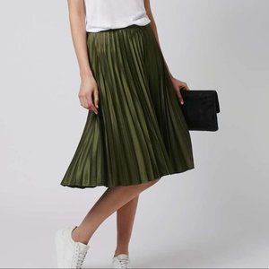 Topshop Green Satin Pleated Midi Skirt